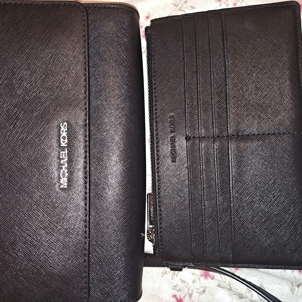 Michael Kors Dark Brown Men's Wallet and Bag Set